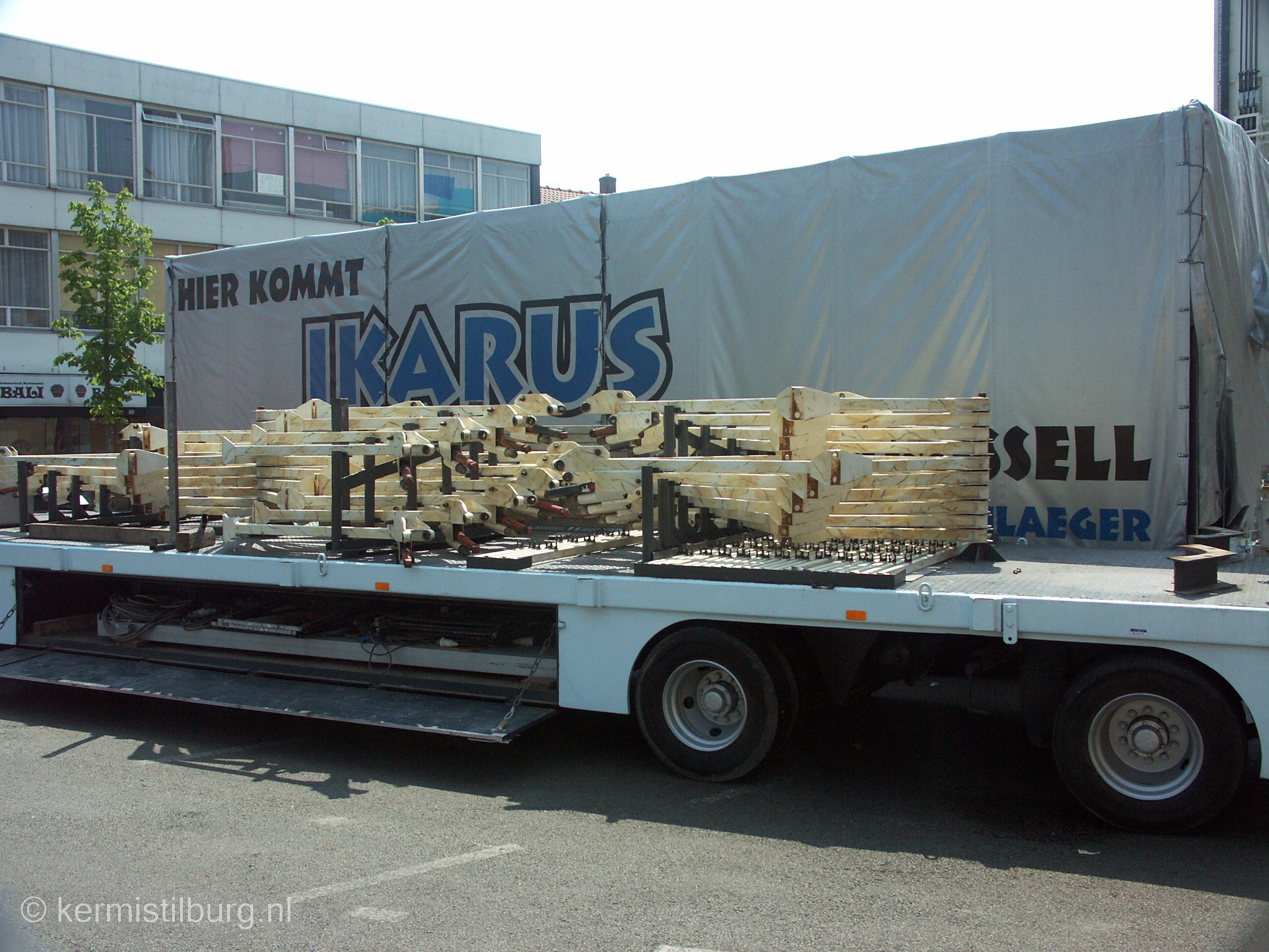 2006, Kermis, Tilburg, Tilburgse kermis, bouwen